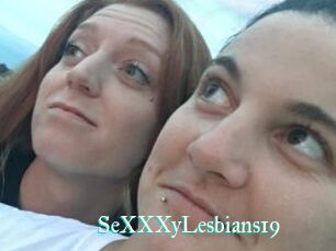 SeXXXyLesbians19