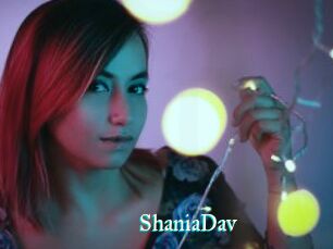 ShaniaDav