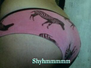 Shy_hmmmmm