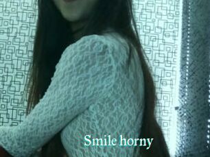 Smile_horny
