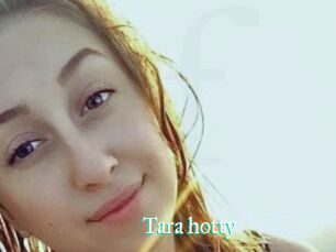 Tara_hotty