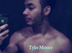 Tyler_Moore
