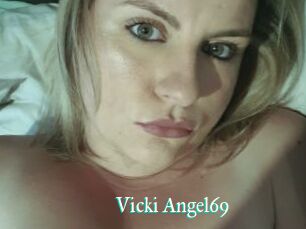 Vicki_Angel69