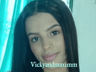Vickyandmaximm