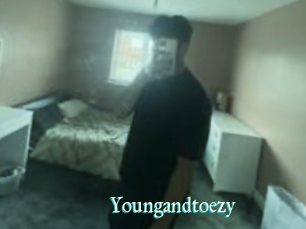 Youngandtoezy